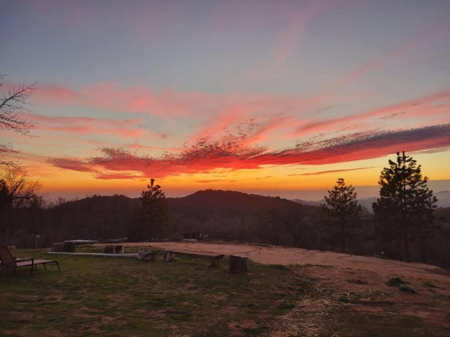 Campground At Sequoia Mountain Farms - Bring Your Own Tent Or Rv - No Bedrooms Or Beds Provided Miramonte 외부 사진